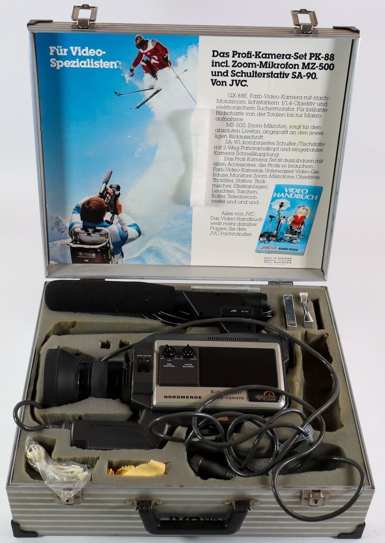 Gentlemens Corner Vintage Nordmende Spectra Video Camera /: In original case