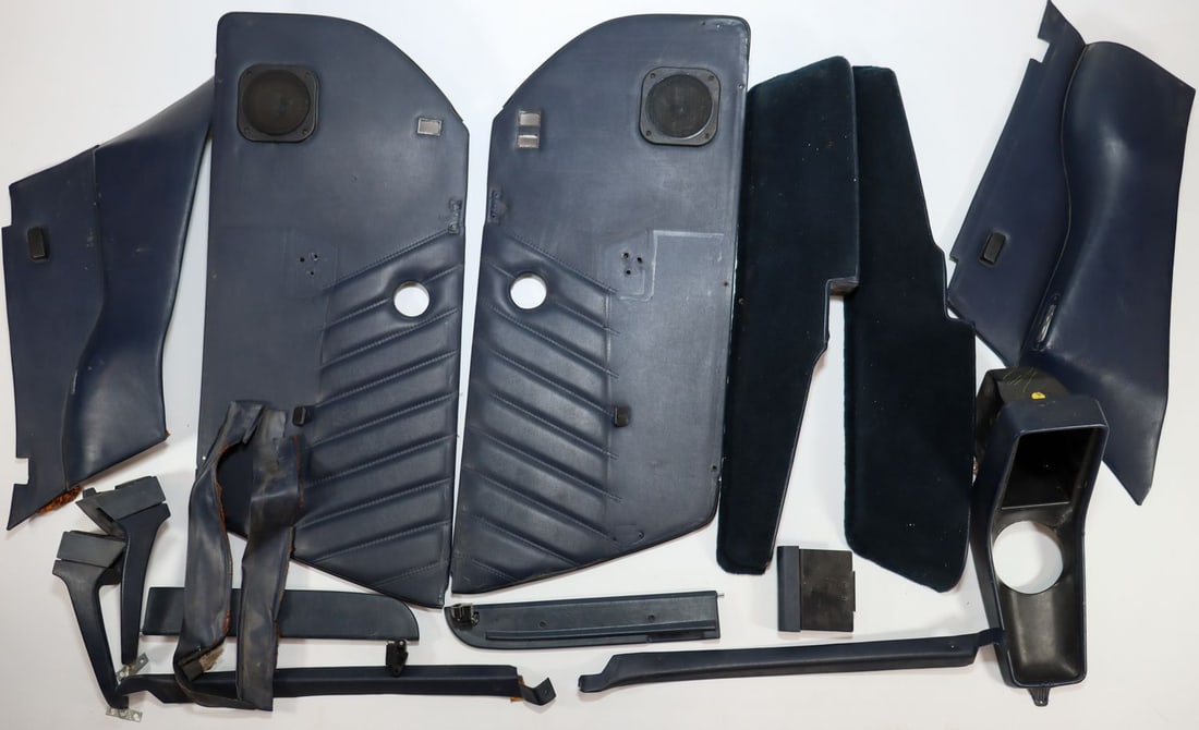 Porsche 15-piece interior for Type 911G-Modell: Color: blue, used