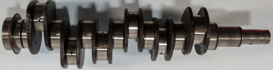 Porsche Crankshaft for Type 911 F-Model 2.0 Liter (1 of 3)