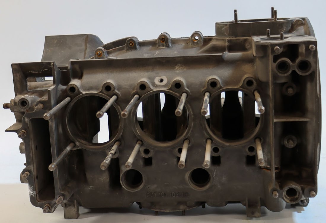 Porsche Engine Case for Type 901 (1 of 8)