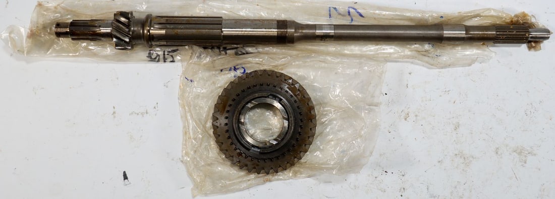Porsche Primary shaft for Type 915 (1 of 1)