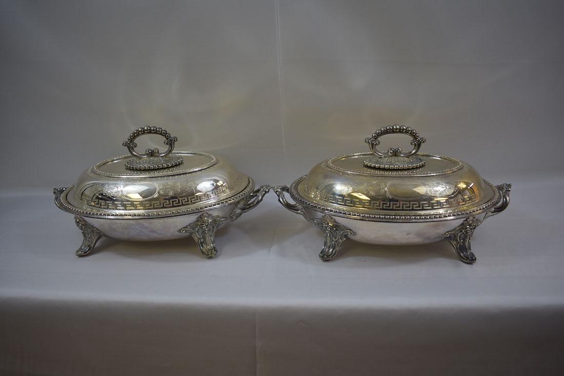 Pair Of Old Sheffield Silver Plate Entree Dish (1 of 9)