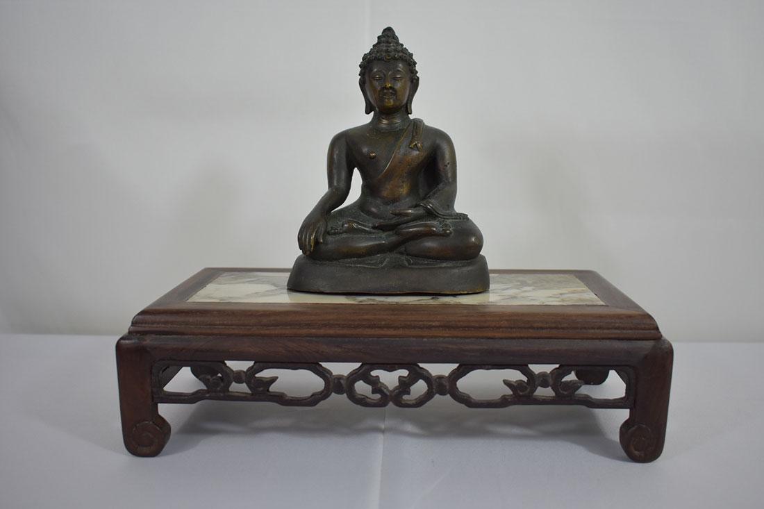 Antique Chinese Bronze Buddha On Stand  16-17 c (1 of 17)