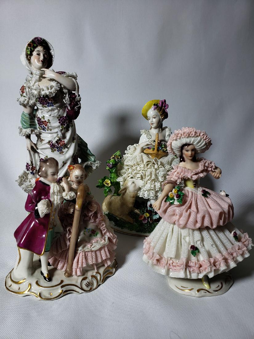Lot of 4 vintage Dresden Germany lace figures (1 of 20)