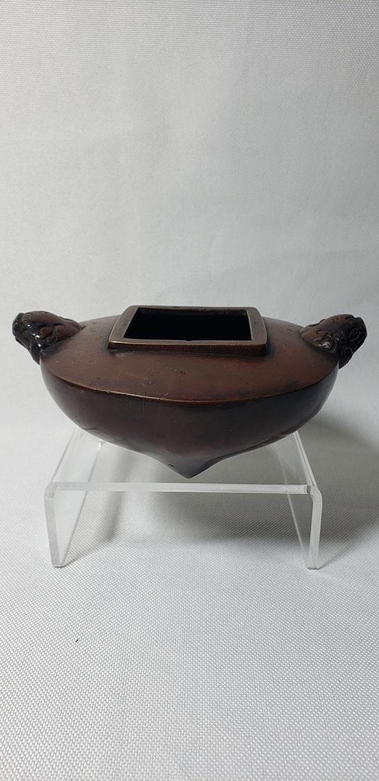 Antique Tri Pot Japanese Bronze Censer Meiji Period: Antique Tri Pot Japanese Bronze Censer Meiji Period. Measures 4.5" x 2"