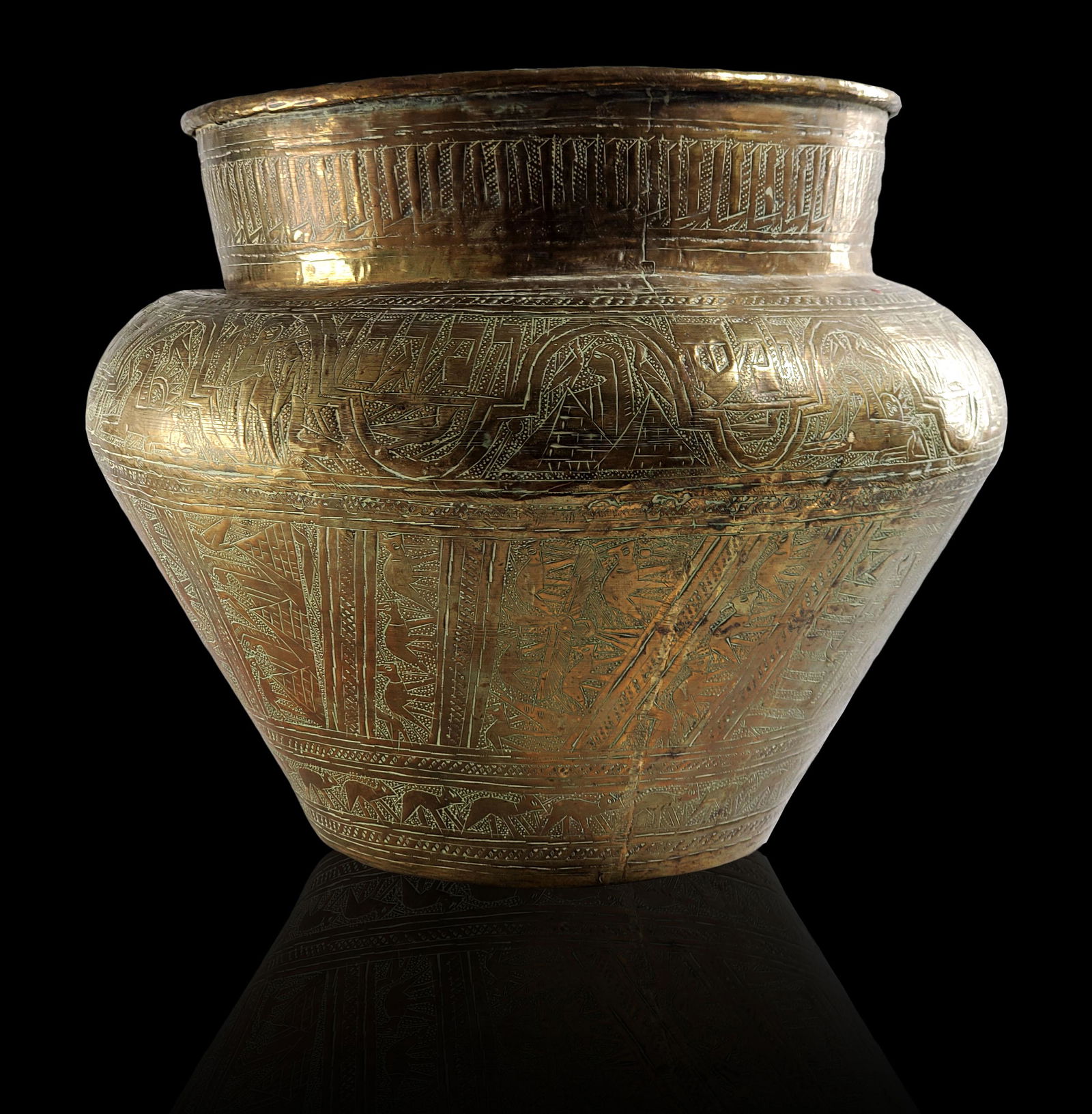 Antique brass islamic pot planter 19th: lg antique Islamic pot planter 19th c. Measures 13" x 16"