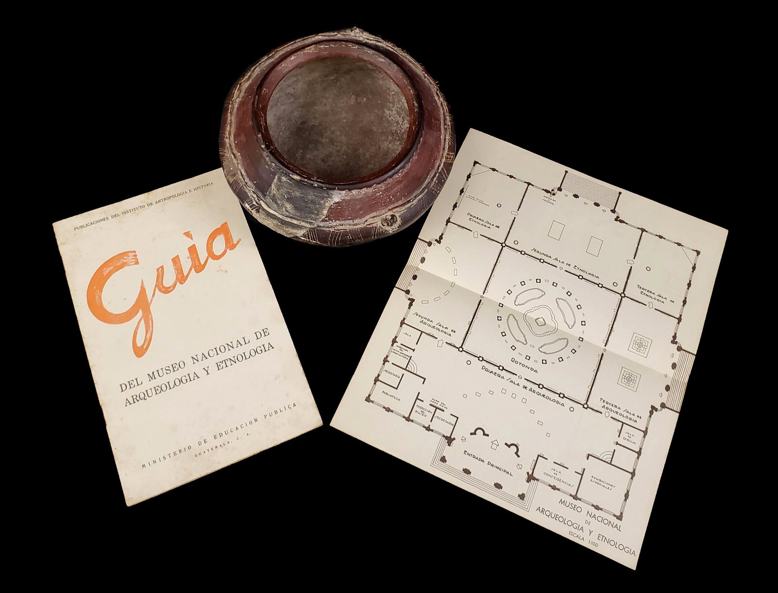 Mayan Ceramic Bowl Guatemala Dug in 40-50's: Mayan Ceramic Bowl Guatemala dug in the '40-'50s. Measures 8 1/4" x 4"