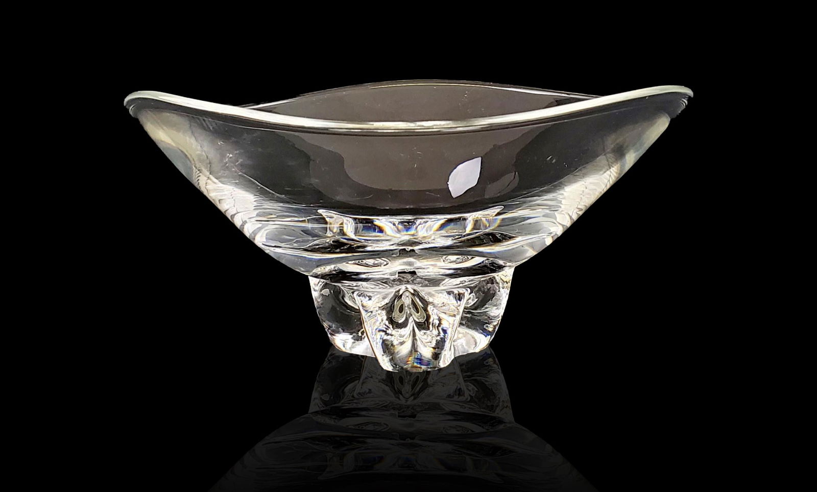 Signed Steuben Glass Bowl (1 of 5)