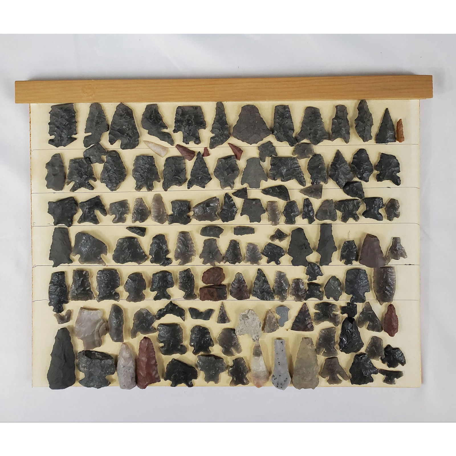 Native American Artifact Arrowhead Points 122 Pcs (1 of 10)