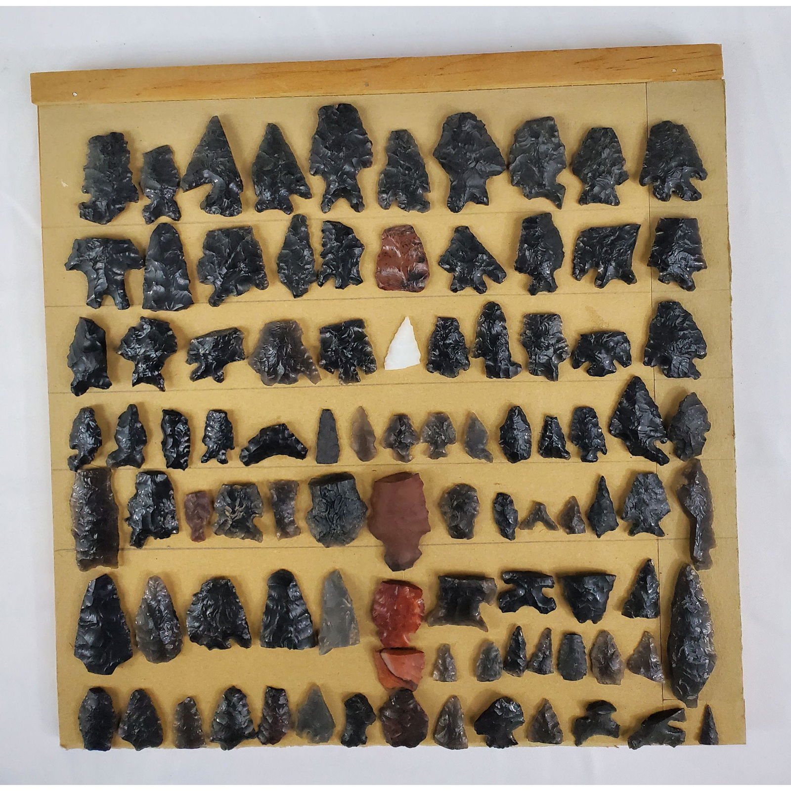 Native American Artifact Arrowheads 93 Pcs (1 of 8)