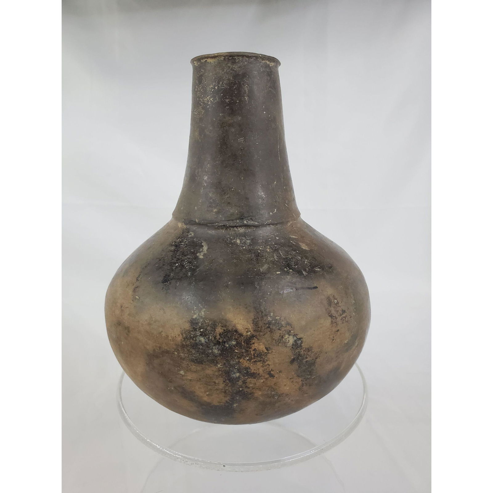 Native American Indian Pottery Pot (1 of 11)