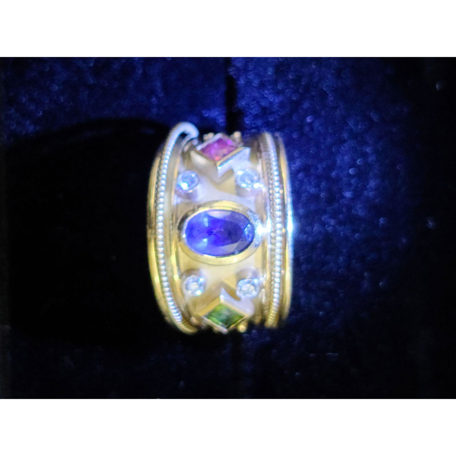 14k Gold Ring With Diamonds and precious stones 9 Grams (1 of 11)
