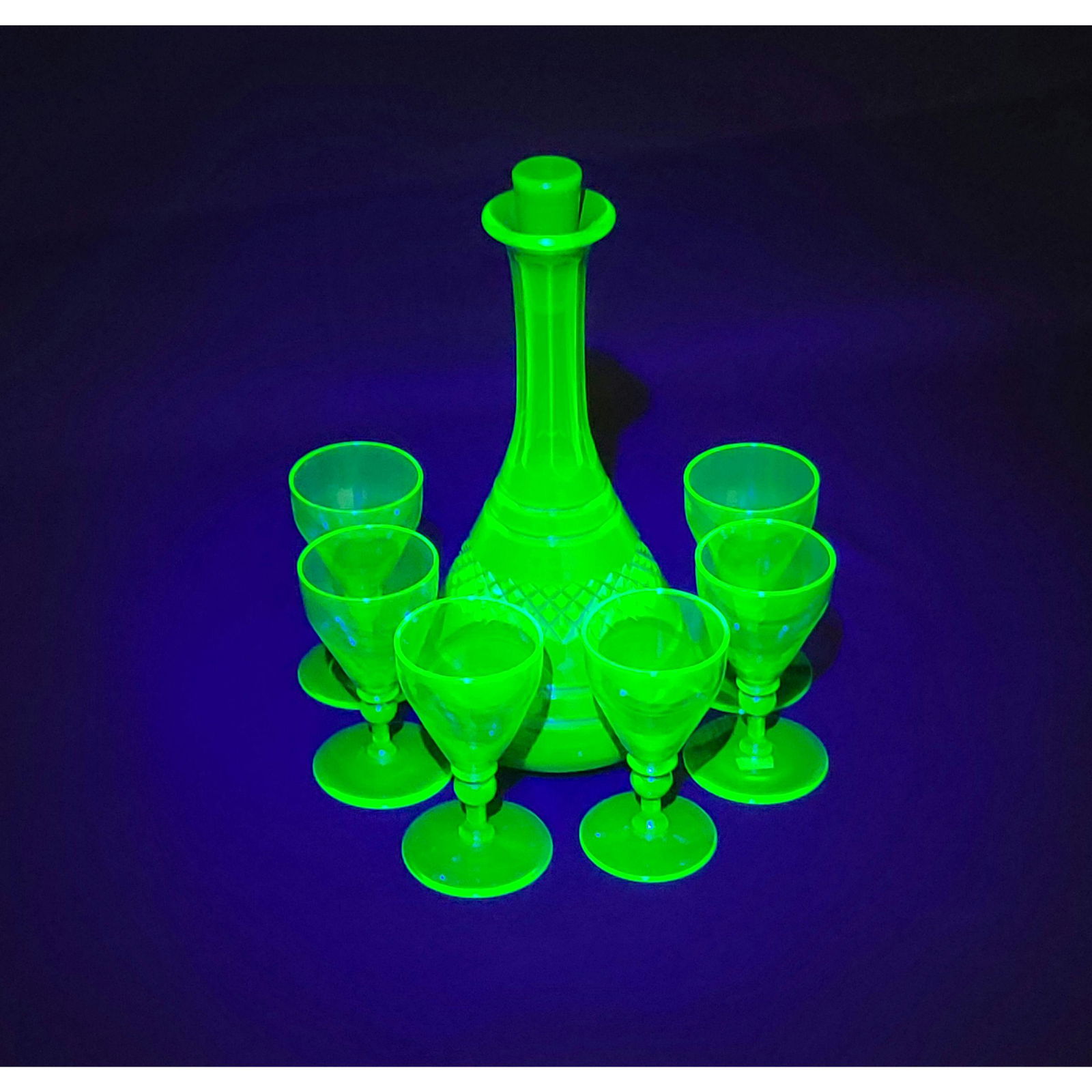 Steuben Cut Glass Decanter Set Emerald Green (1 of 13)