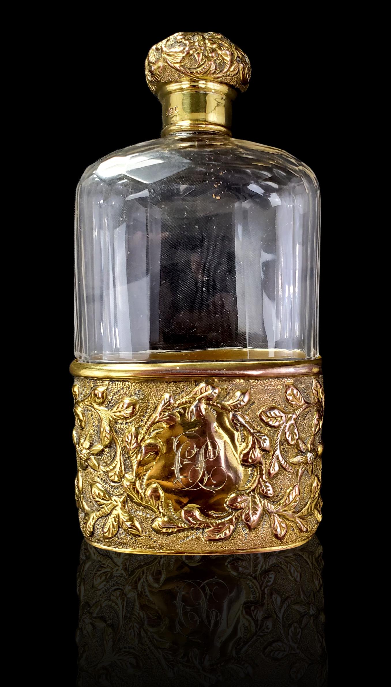 ABP cut glass with gilt sterling flask English Mark (1 of 17)