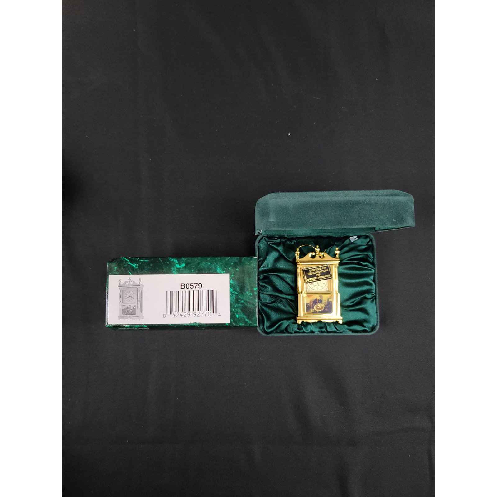 Bulova Miniature Clock B0579 SINGING THE DECLARATION OF: Bulova Miniature Clocks B0579 SIGNING THE DECLARATION OF INDEPENDENCE