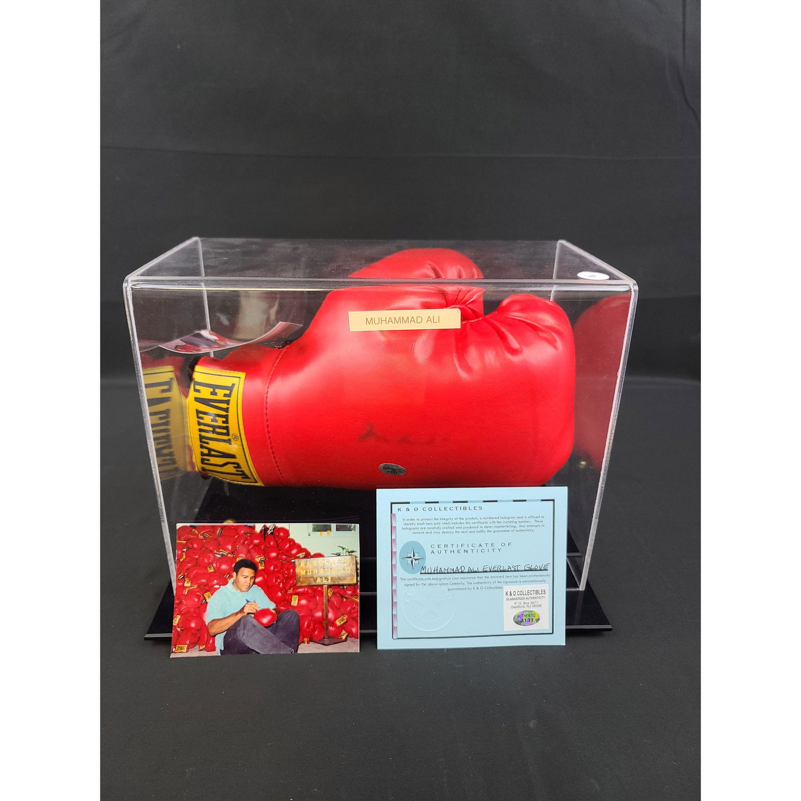 Signed Muhammad Ali Gloves Everlast with Doll and photo (1 of 8)