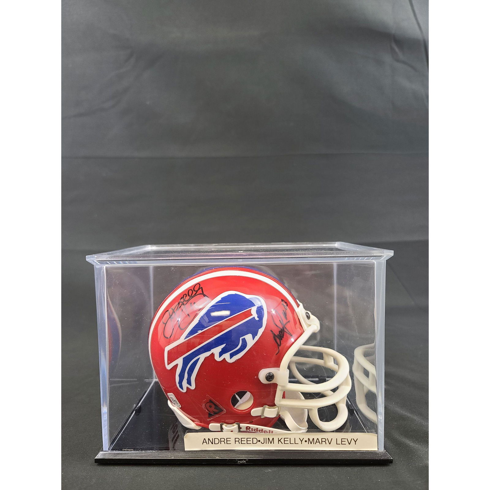 JIM KELLY,MARV LEVY & ANDRE REED Autographed Buffalo Bi (1 of 4)