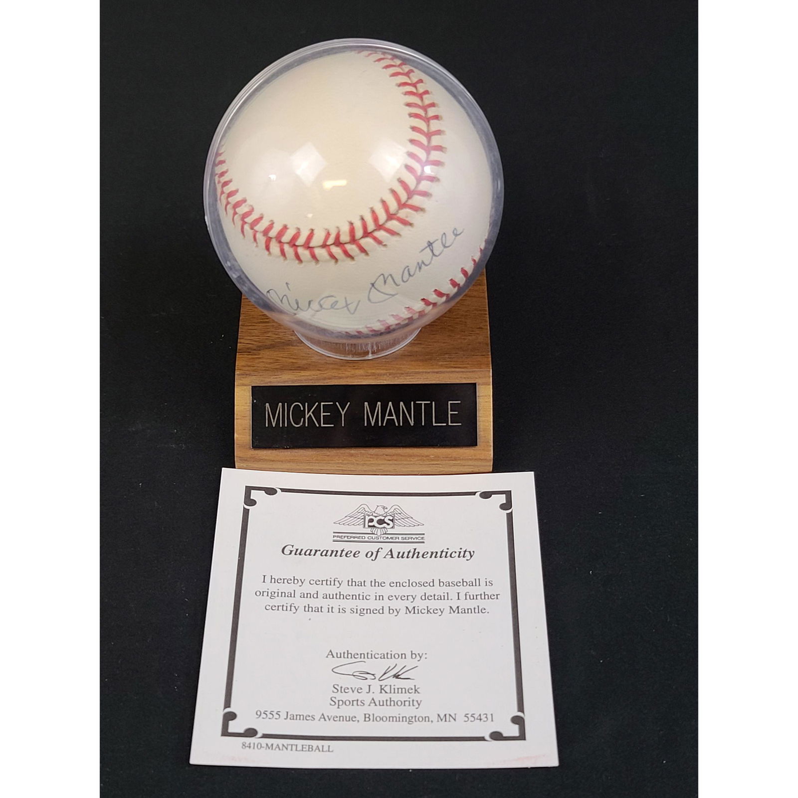 MICKEY MANTLE New York Yankees Autographed Baseball w/ (1 of 10)
