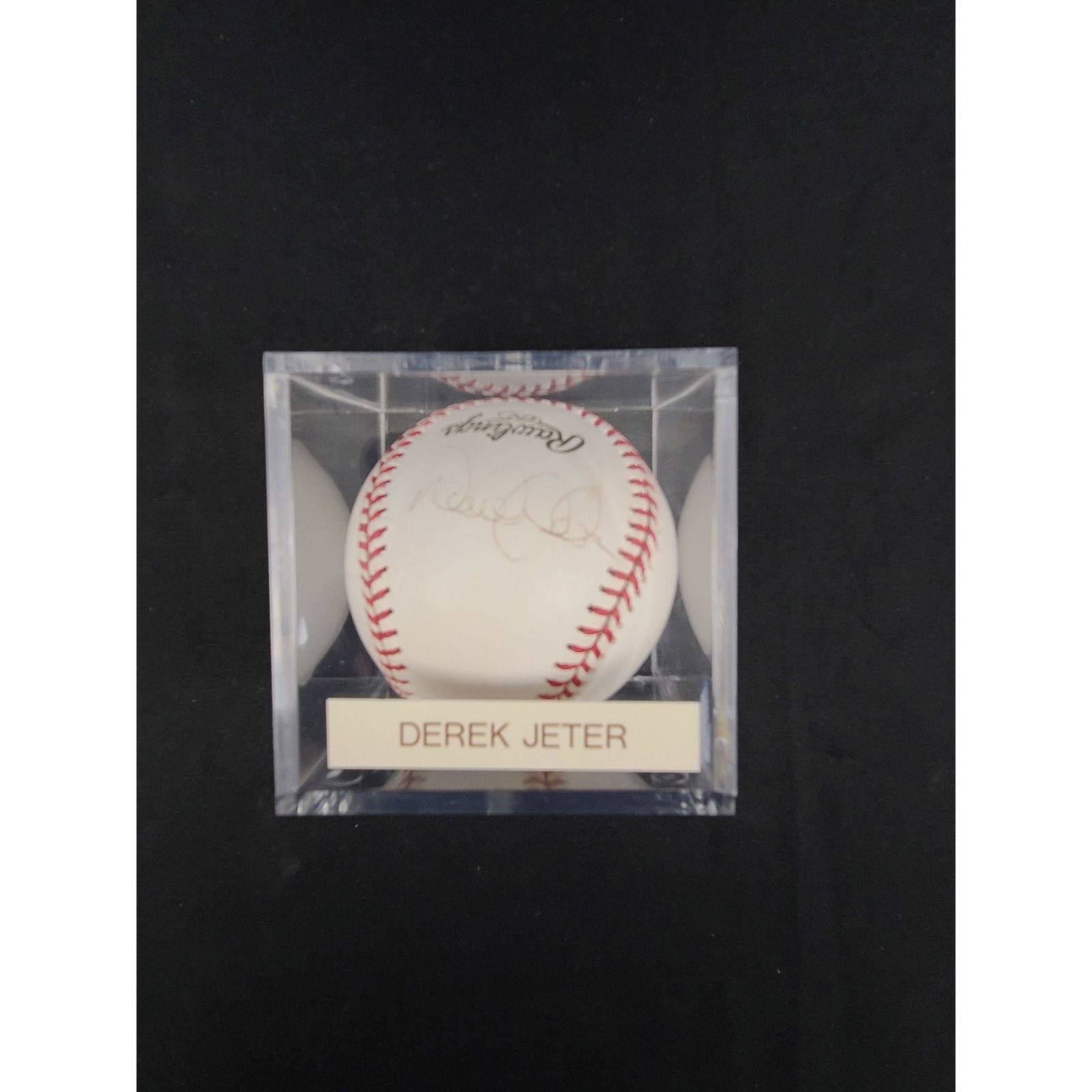 DEREK JETER MLB Autographed World Series 2000 Baseball (1 of 6)