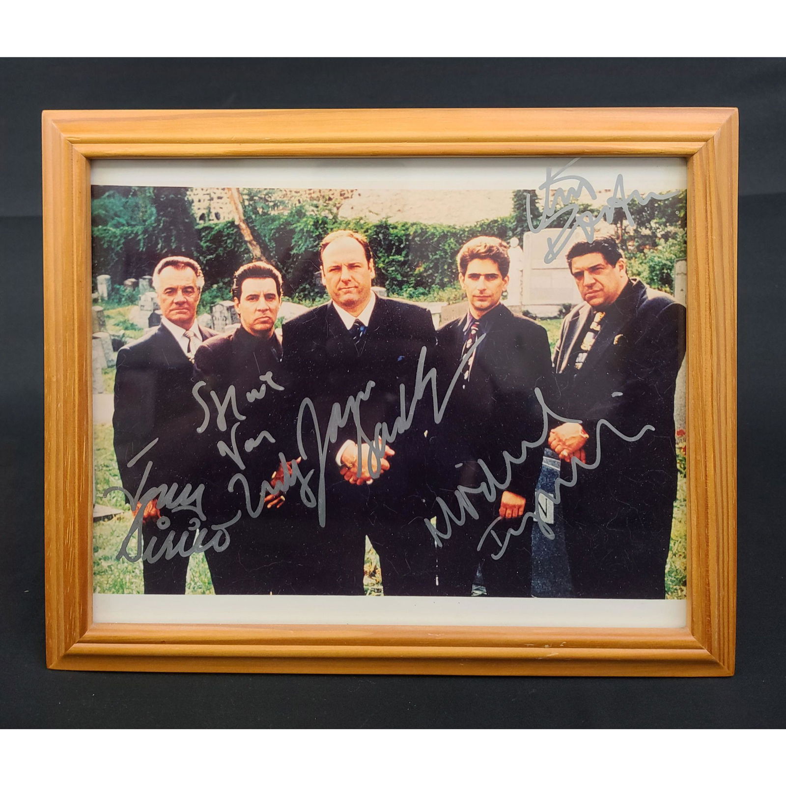 THE SOPRANOS CAST Signed Photo X5 - Cemetery Scene -Jam (1 of 1)