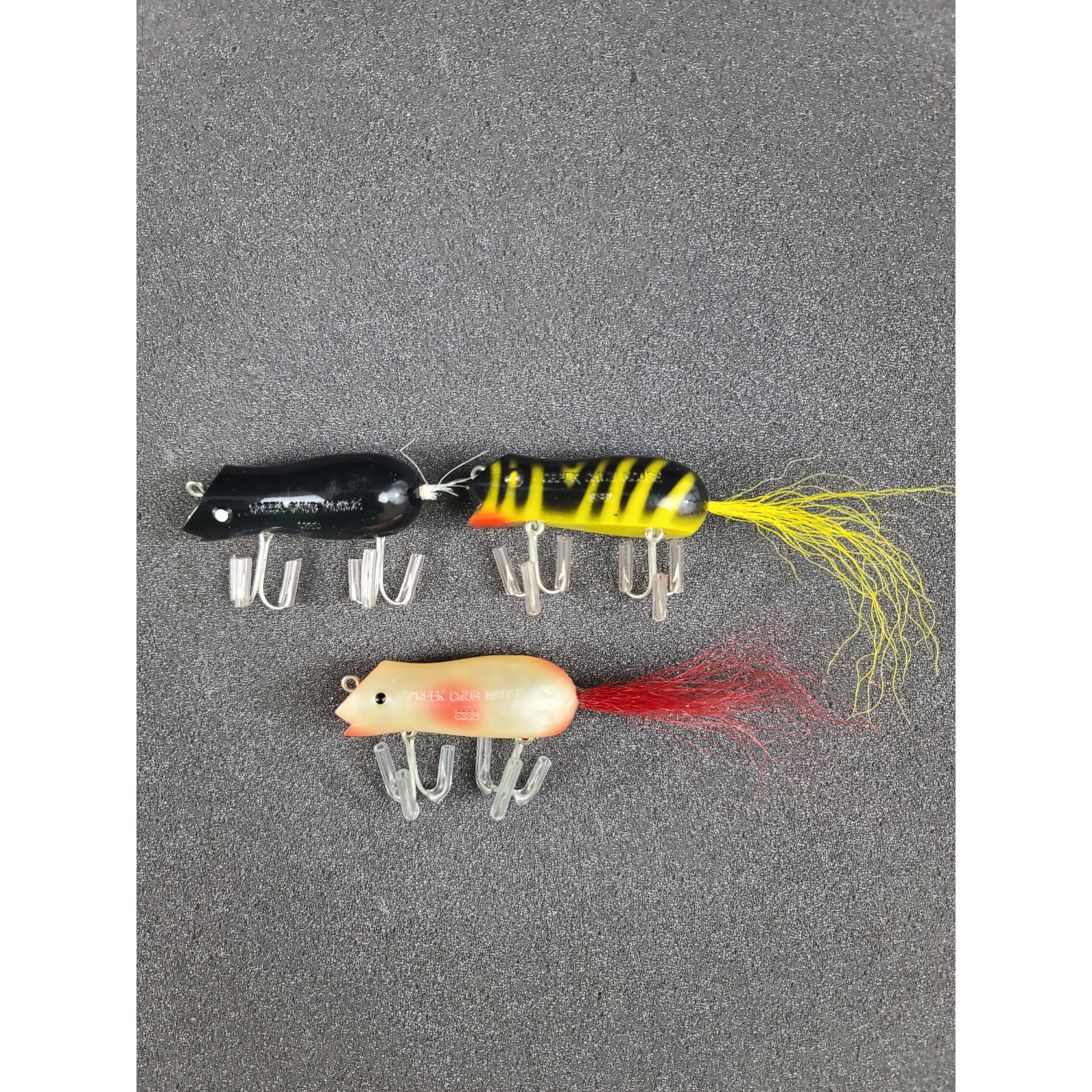 3 Vintage Fishing Lures Creek Chub Mouses (1 of 4)
