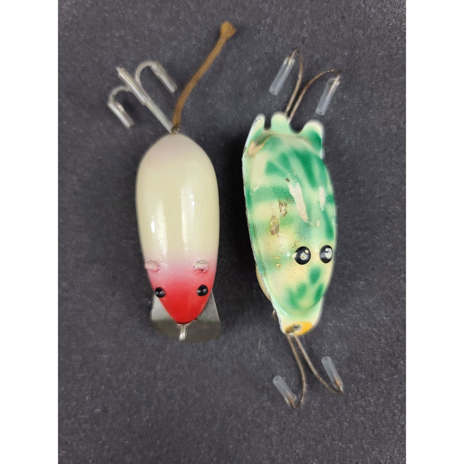 2 Vintage Fishing Lure Outing MFG Mouse (1 of 9)
