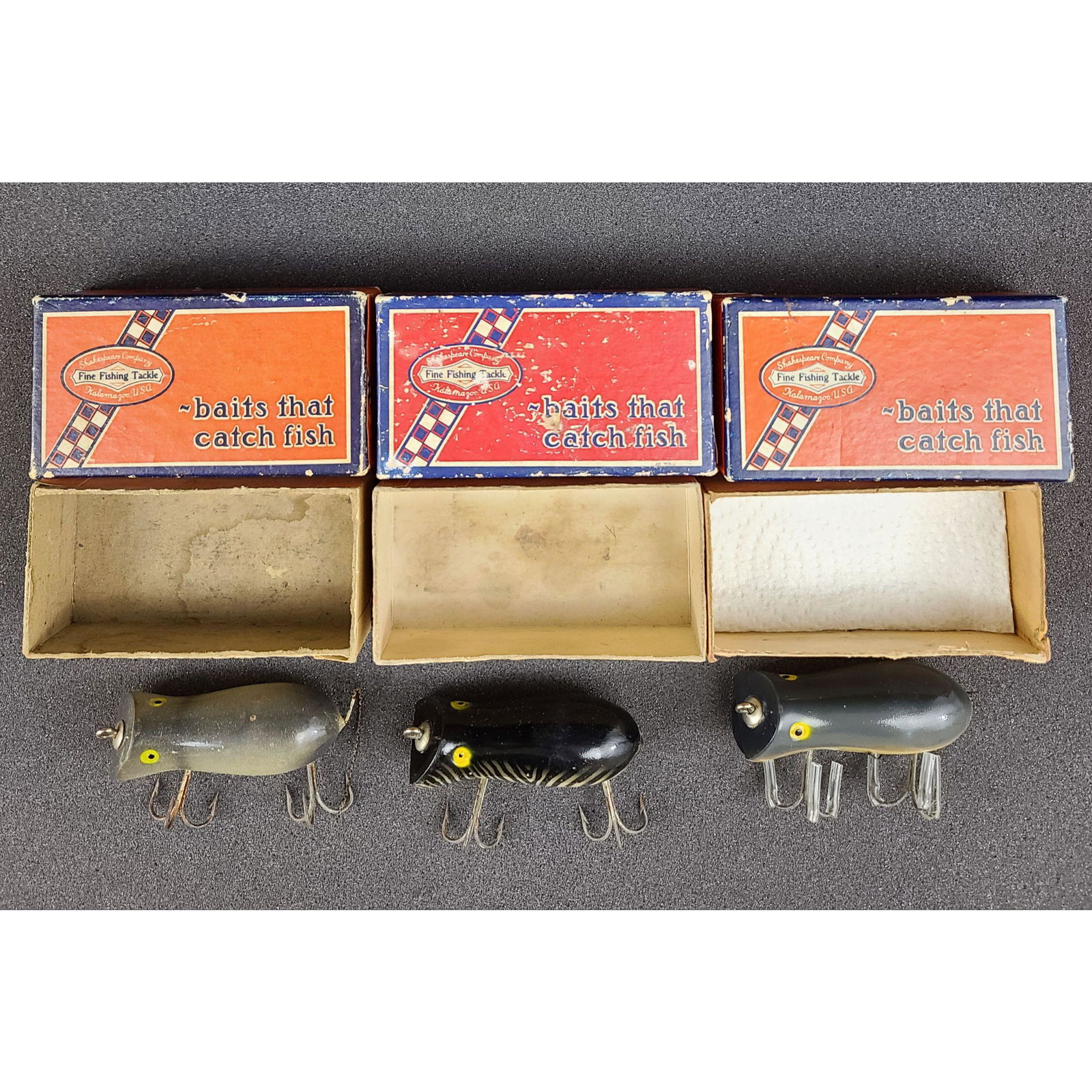 3 Vintage Fishing Lure Shakespeare Mouse (1 of 6)