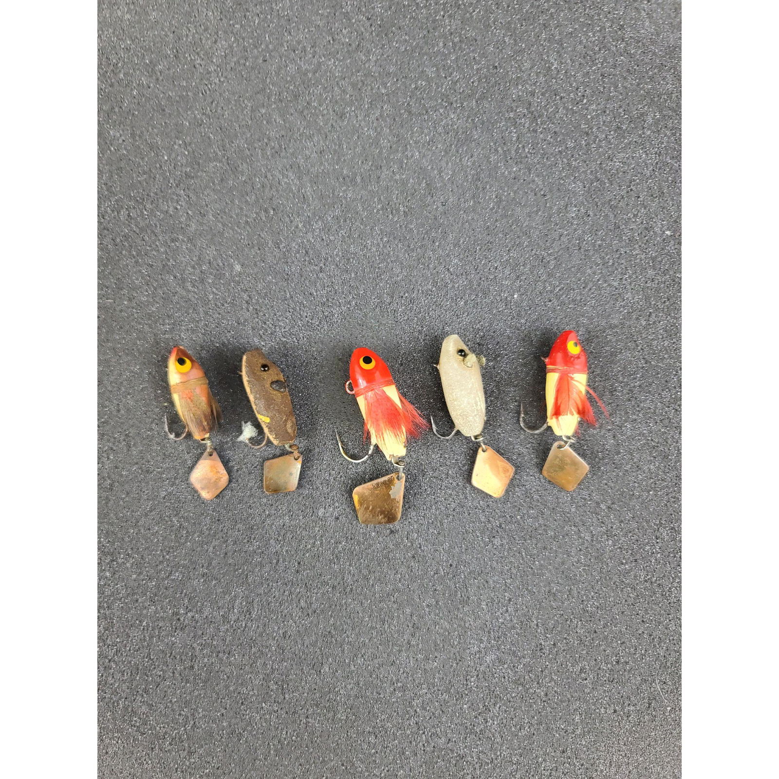5 Vintage Fishing Lure Heddon Fly Lure (1 of 5)