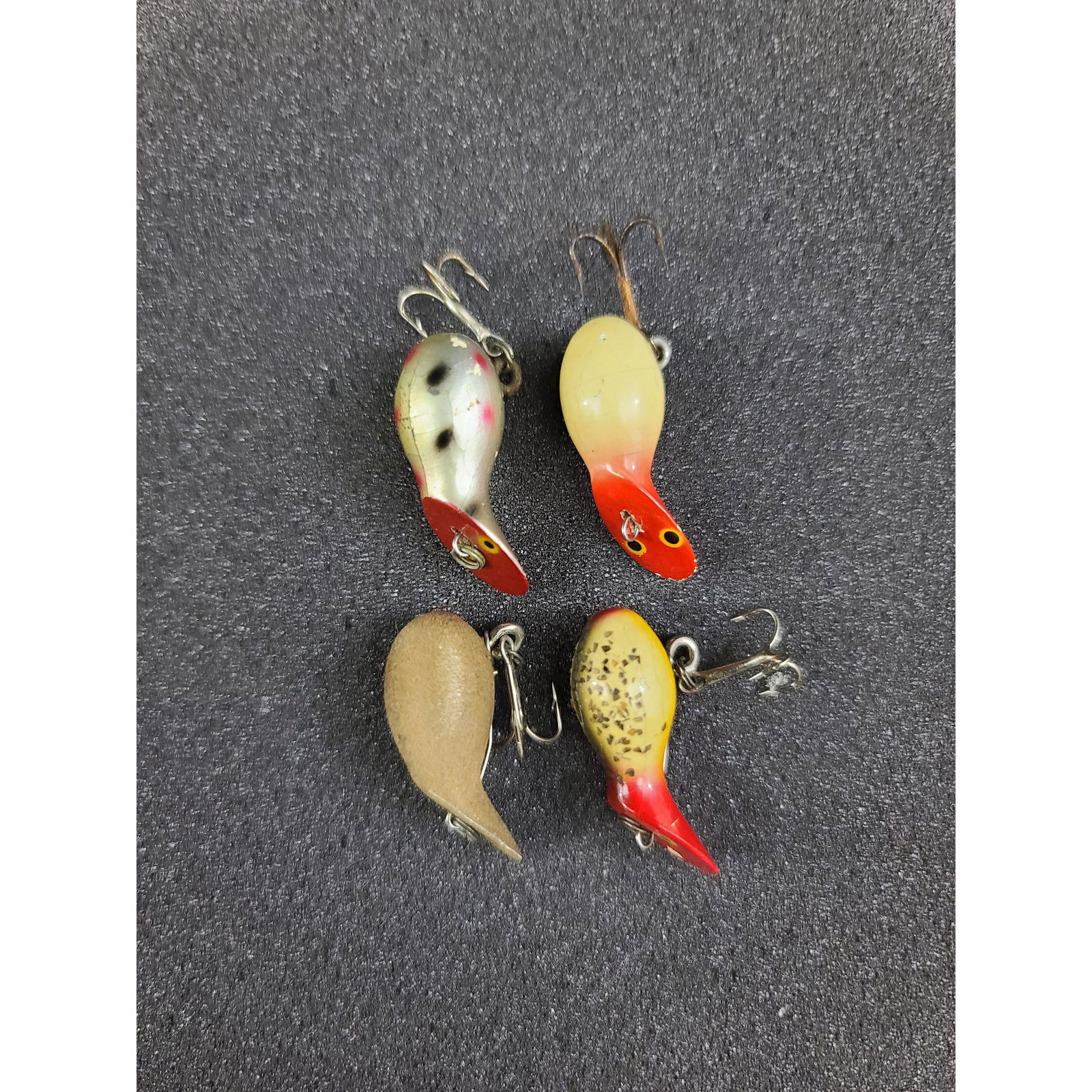 4 Vintage Fishing Lure Heddon Fly Lure (1 of 4)