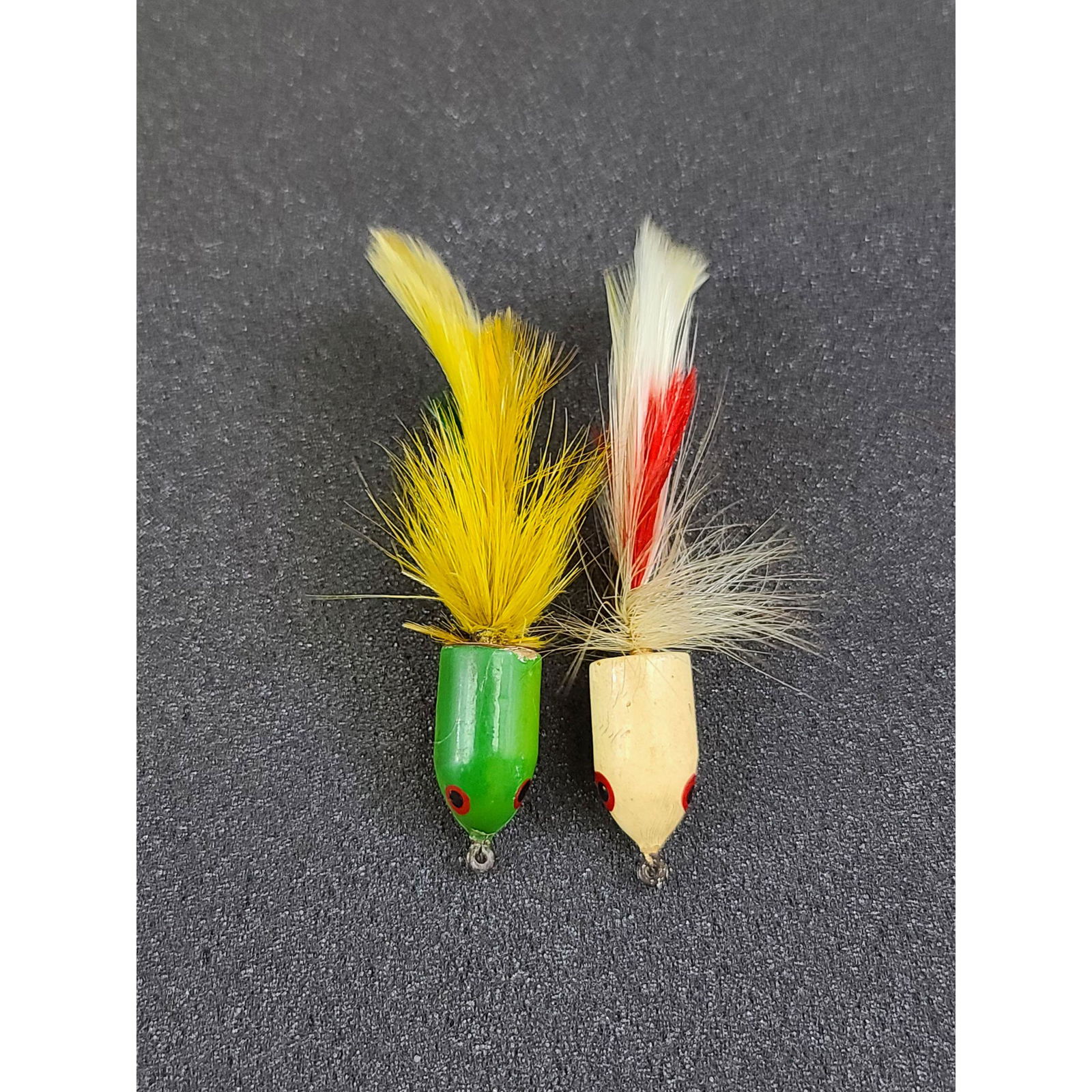 2 Vintage Fishing Lure Heddon Fly Lure (1 of 3)