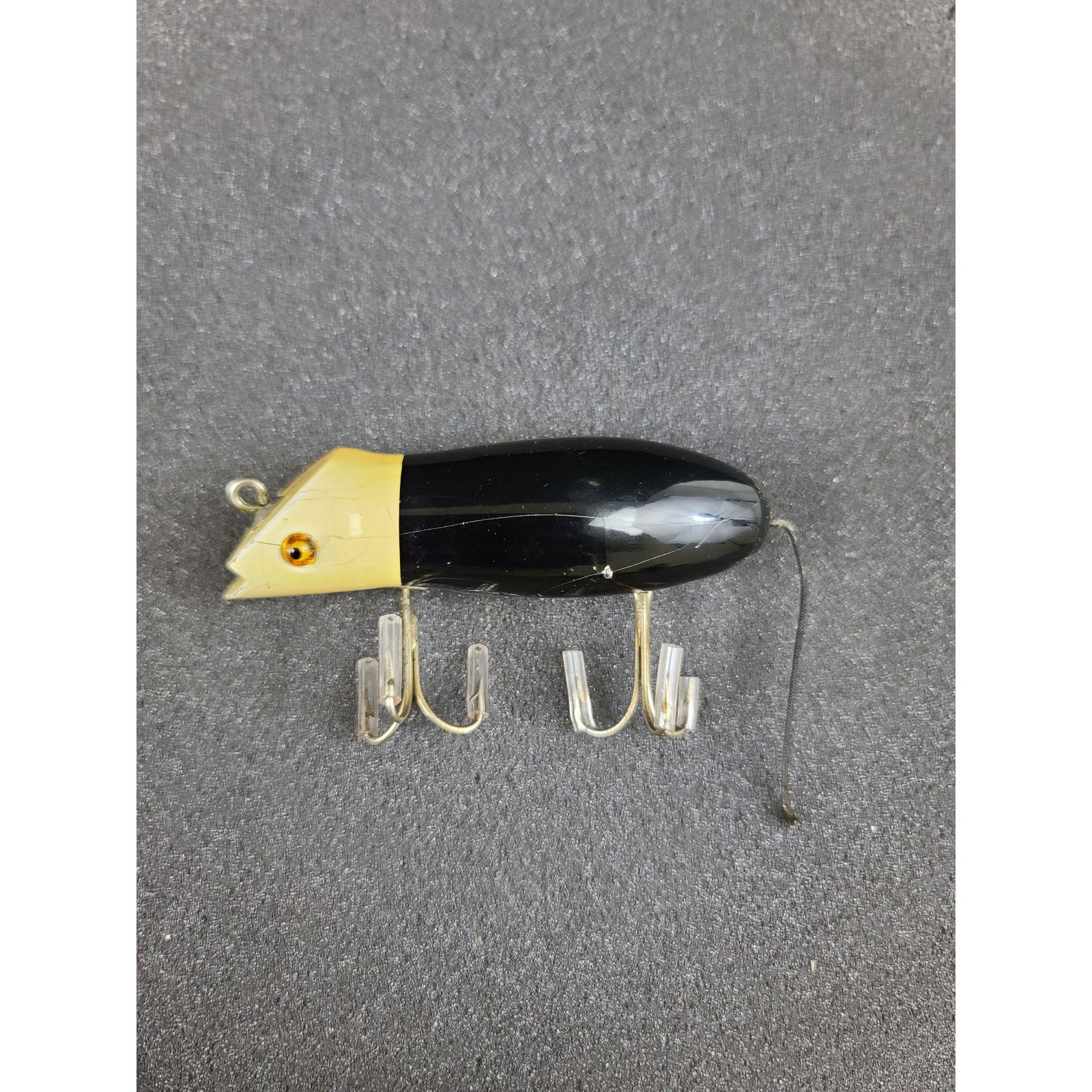 Vintage Fishing Lure Shakespeare Mouse Lure Glass Eyes (1 of 5)