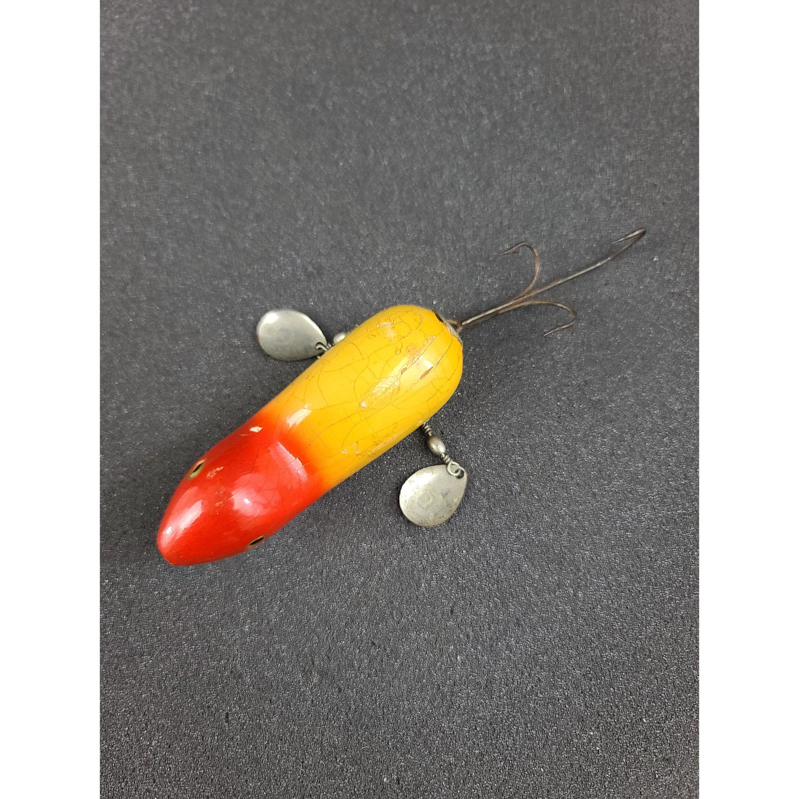 Vintage Fishing Lure Shakespeare Paddler: Vintage Fishing Lure Shakespeare Paddler