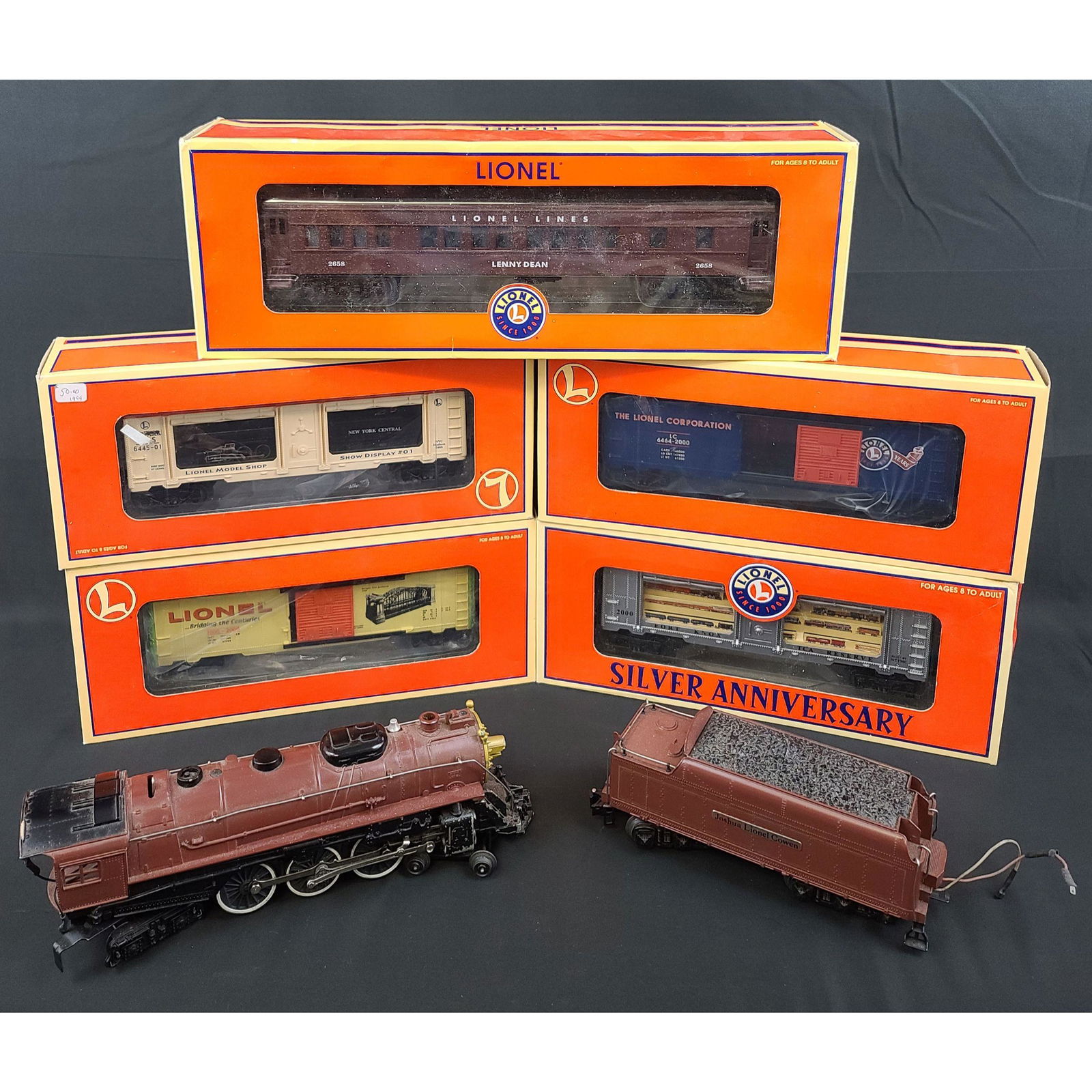 Lionel Train Lot 4-6-4 # 8210 Engine & Tender (1 of 19)