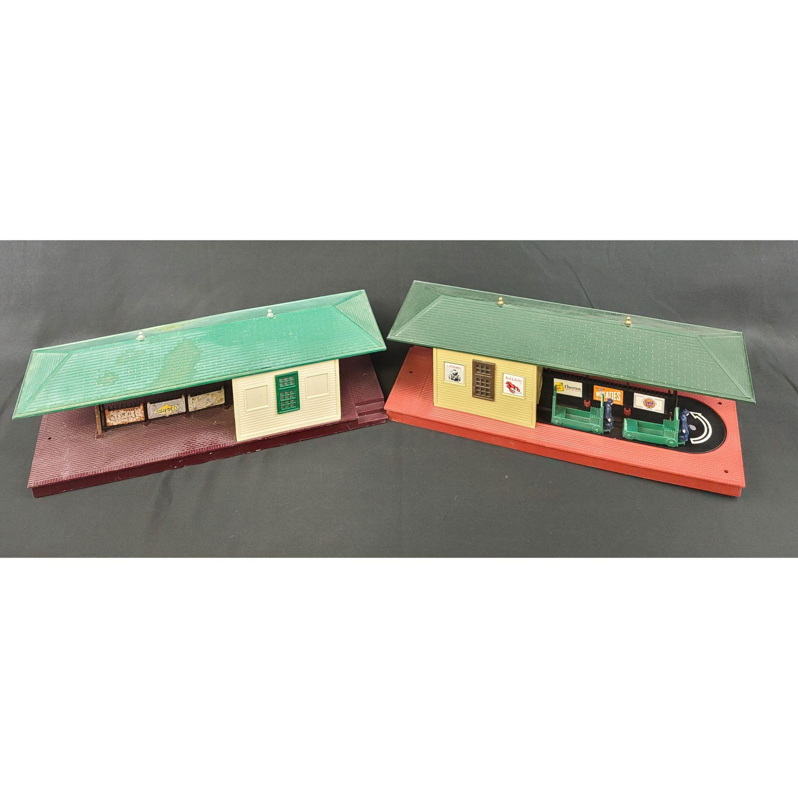 Antique Lionel Train Stations (1 of 12)
