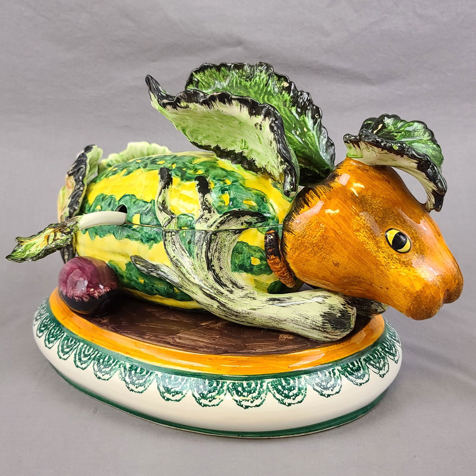 Vintage Italian Covered Majolica Dish A BUNNY RABBIT (1 of 20)