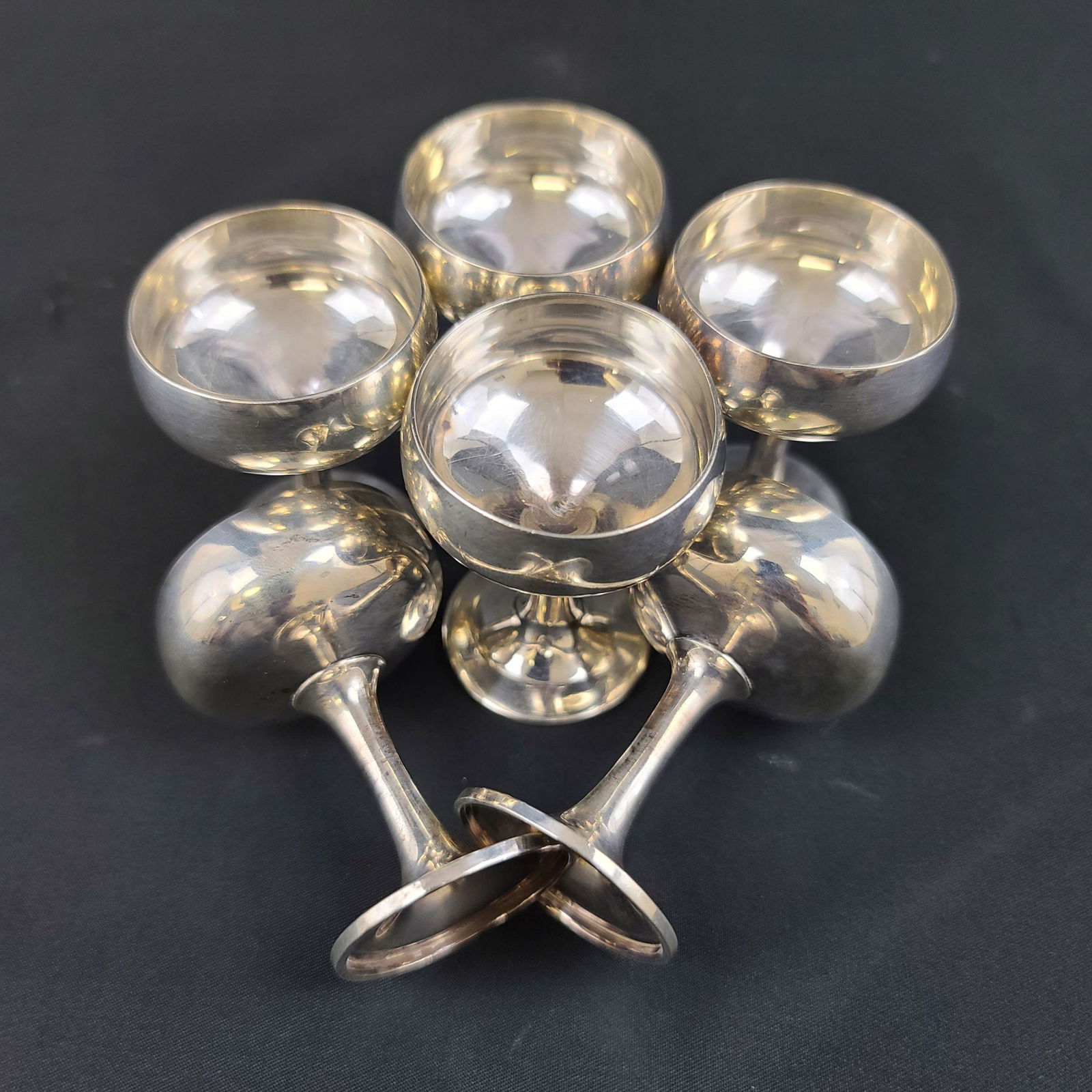 6 Sterling Silver Stems With Hallmark: 6 Sterling Silver Stems With Hallmark. Measures 2.5" tall