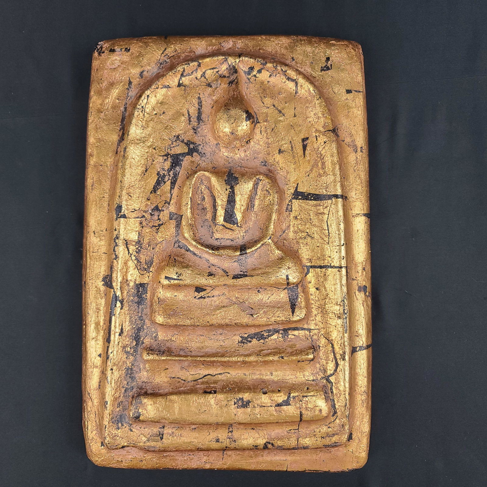 A Large Antique Thai Buddha Gilt Votive Tablet (1 of 11)
