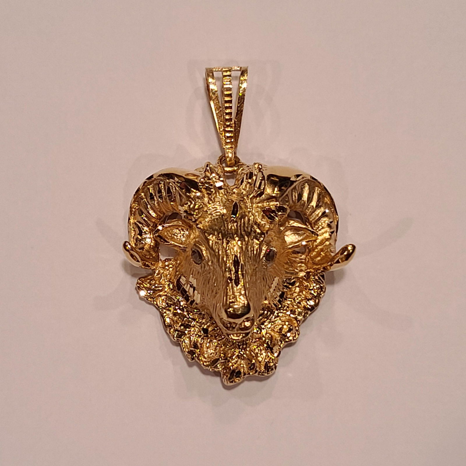 18K Gold Pendant Rams Head , Diamond Eyes 44 Grams (1 of 13)