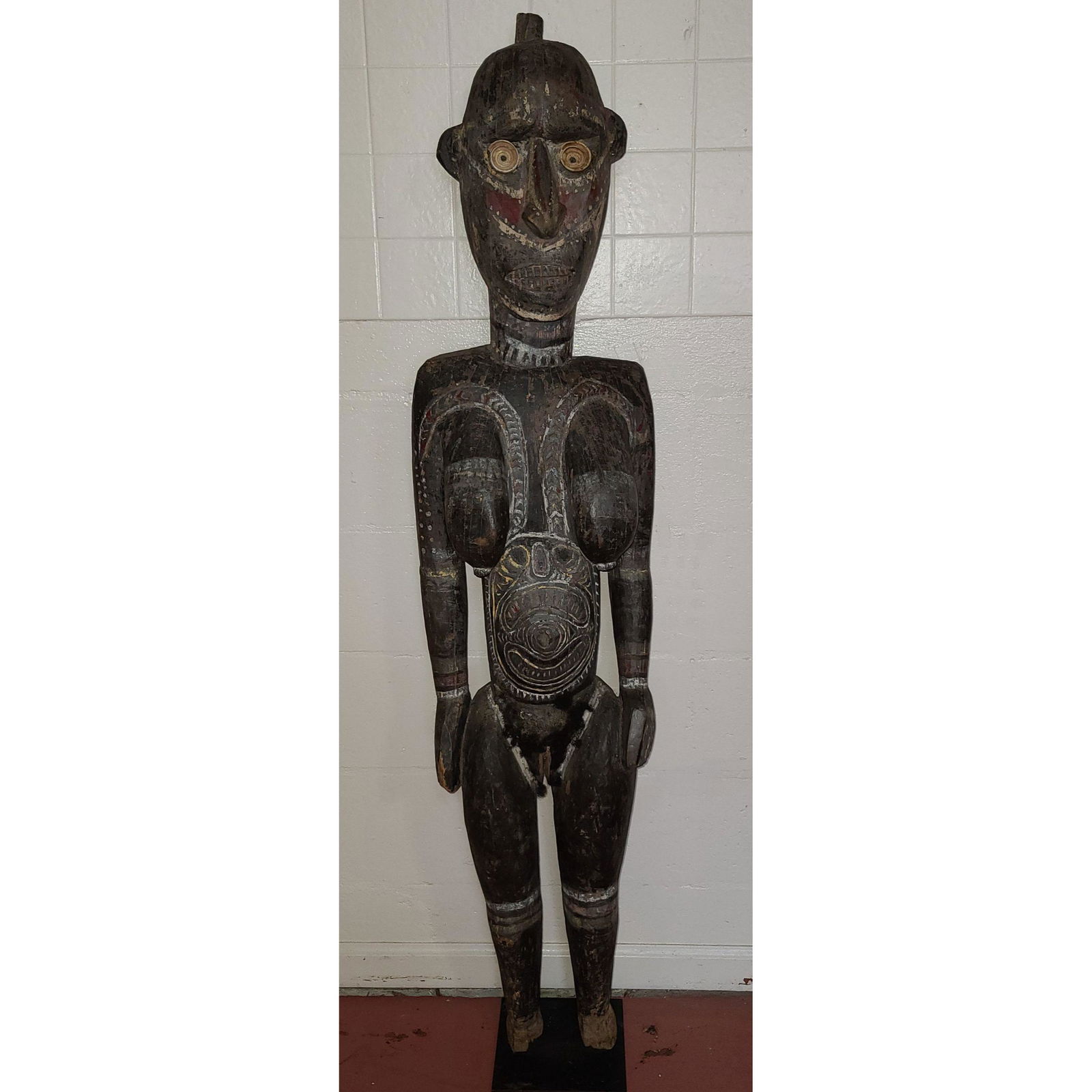 Antique Papua New Guinea Standing Woman Sculpture (1 of 20)