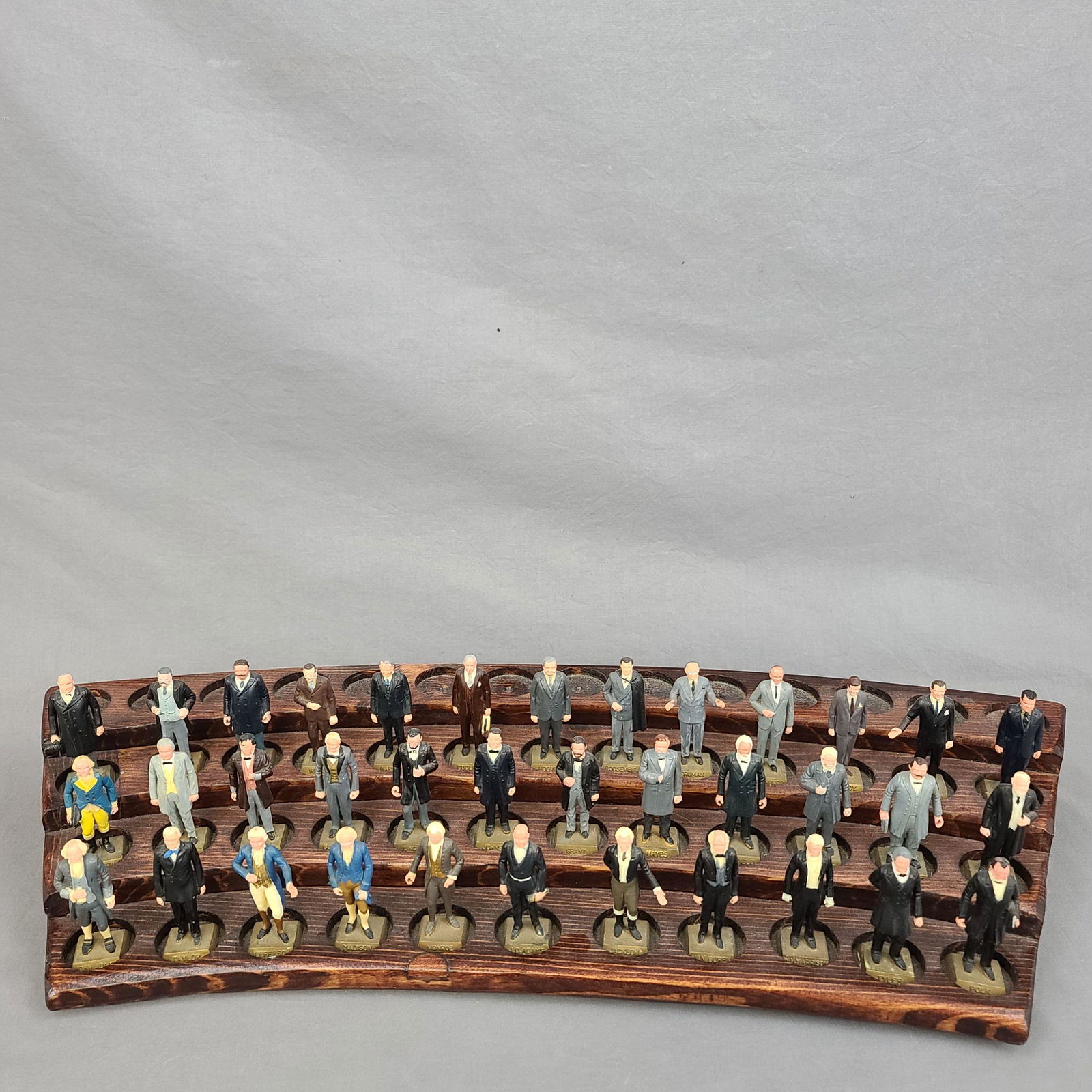 A Nice Collection Of Franklin Mint US Presidents 39 Pie: A Nice Collection Of Franklin Mint Figures From 39 USA Presidents From John Adams To Richard Nixon Set Was Never Completed