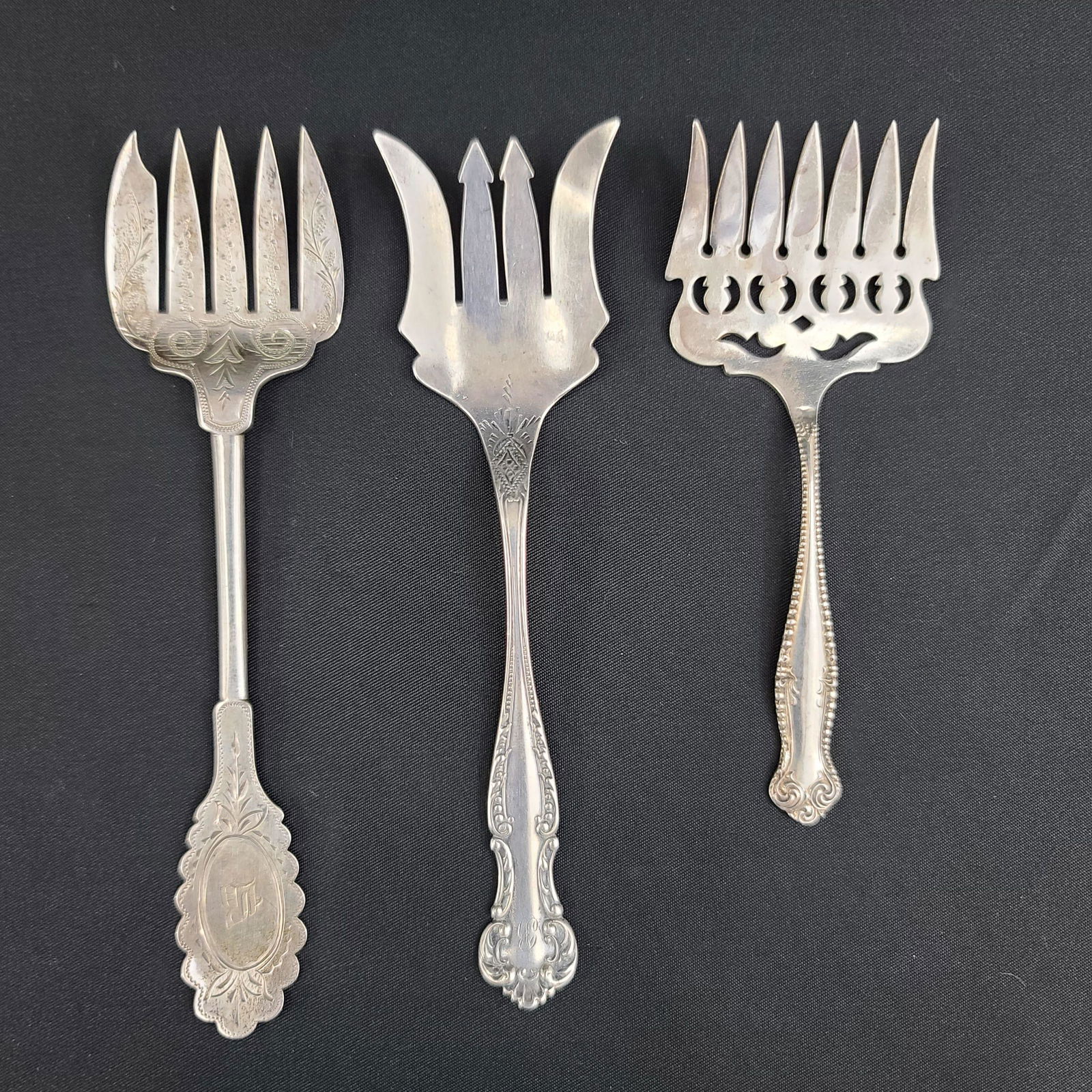 Lot of 3 Flatware Sterling Silver Serving Pieces (1 of 10)