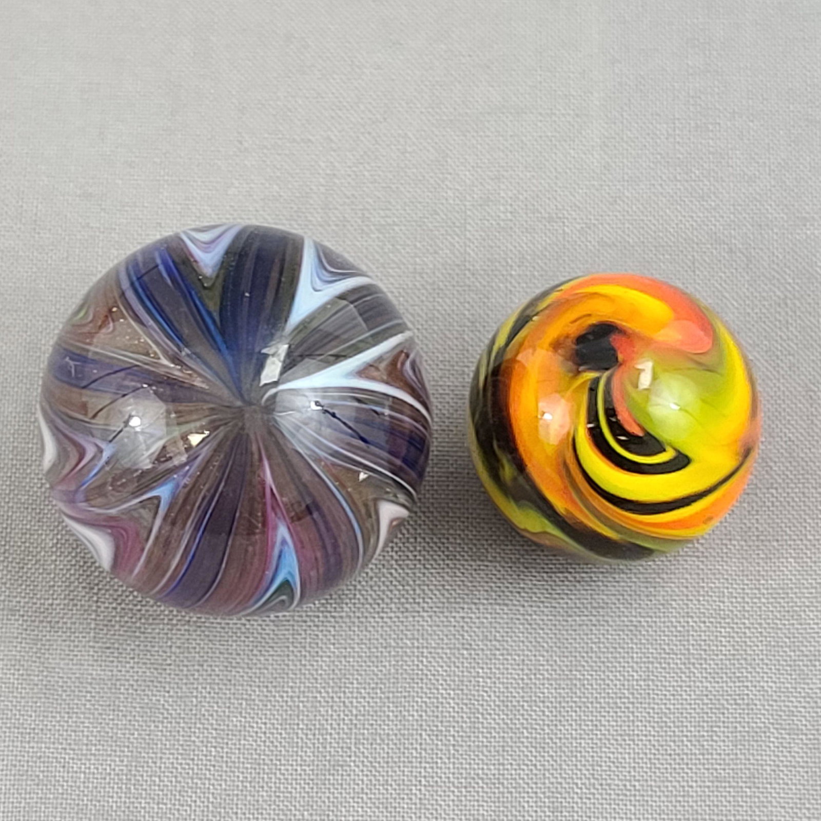 2 Vintage Glass Marbles: 2 Vintage Glass Marbles. Measures Appx. 1 1/8" & 3/4"