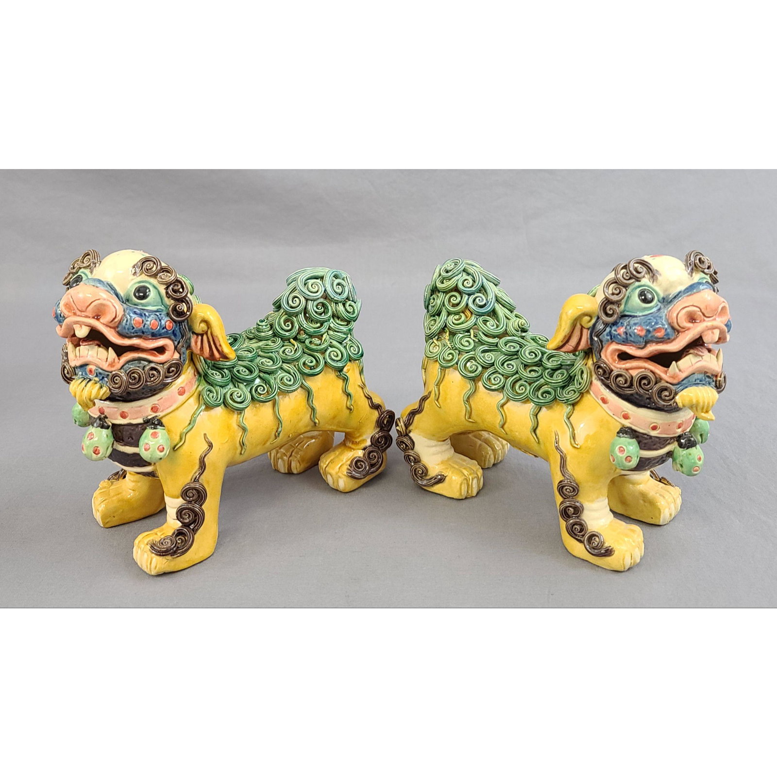Pair Of FINE Chinese Porcelain Foo Dogs: Pair Of FINE Chinese Porcelain Foo Dogs. Measure 6.5" x 5 1/4" x 3"
