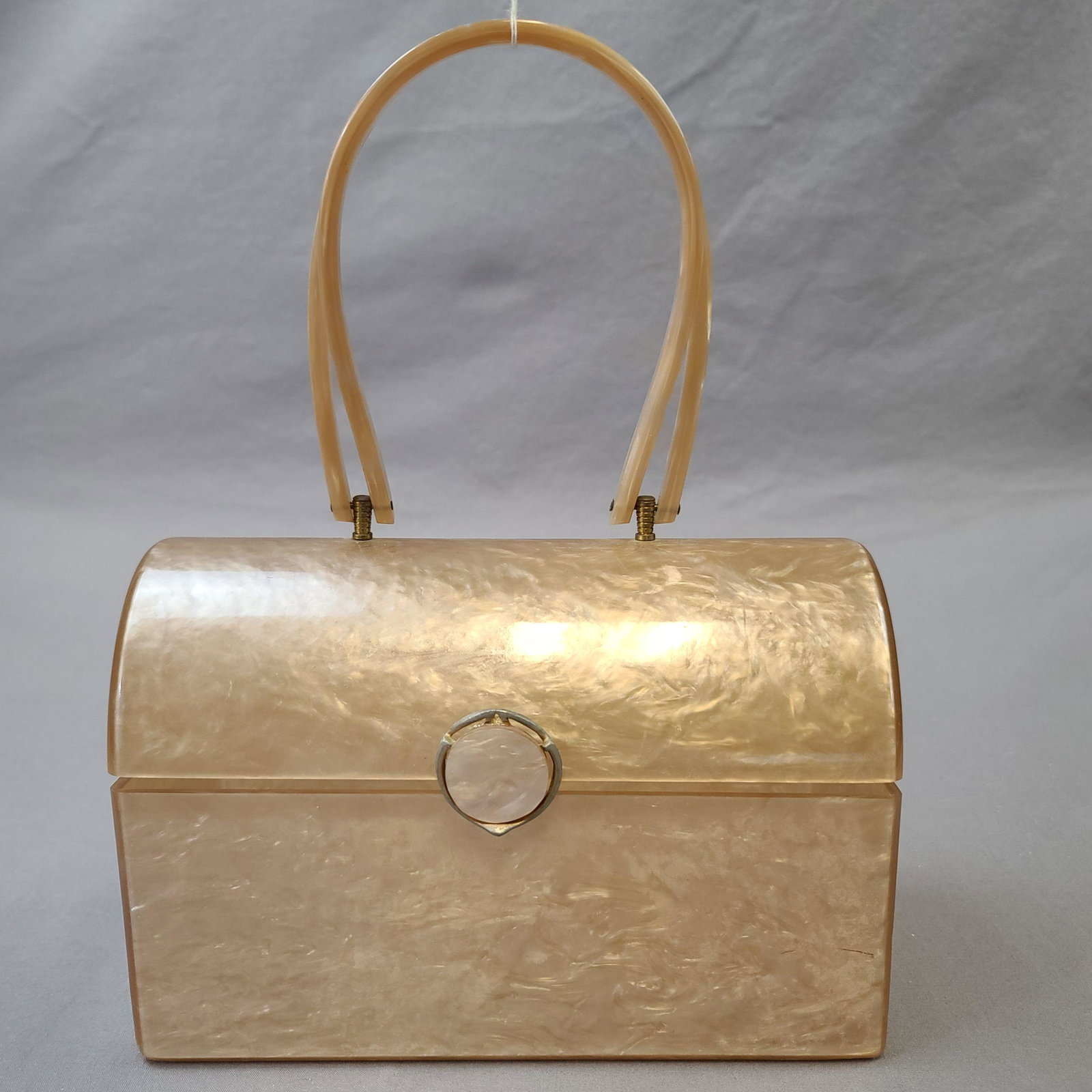 Vintage Wilardy Opal Lunch Box Lunch Shape Lucite: Vintage Wilardy Opal Lunch Box Lunch Shape . Measure 11" From Top Of Handle x 8 3/4" x 4"