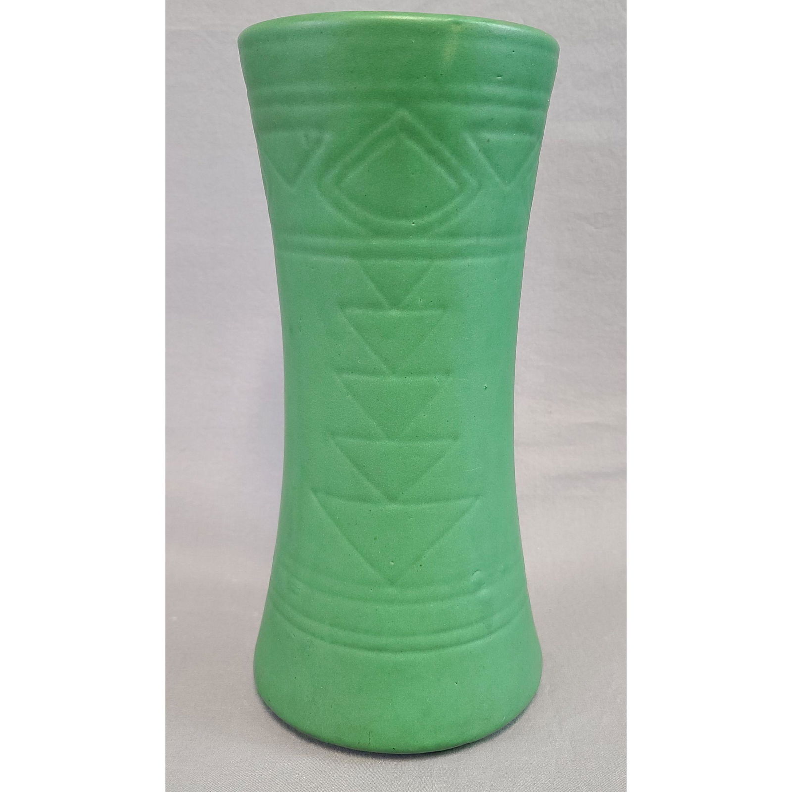 Ca 1910 Weller Pottery Vase Matt Green (1 of 10)