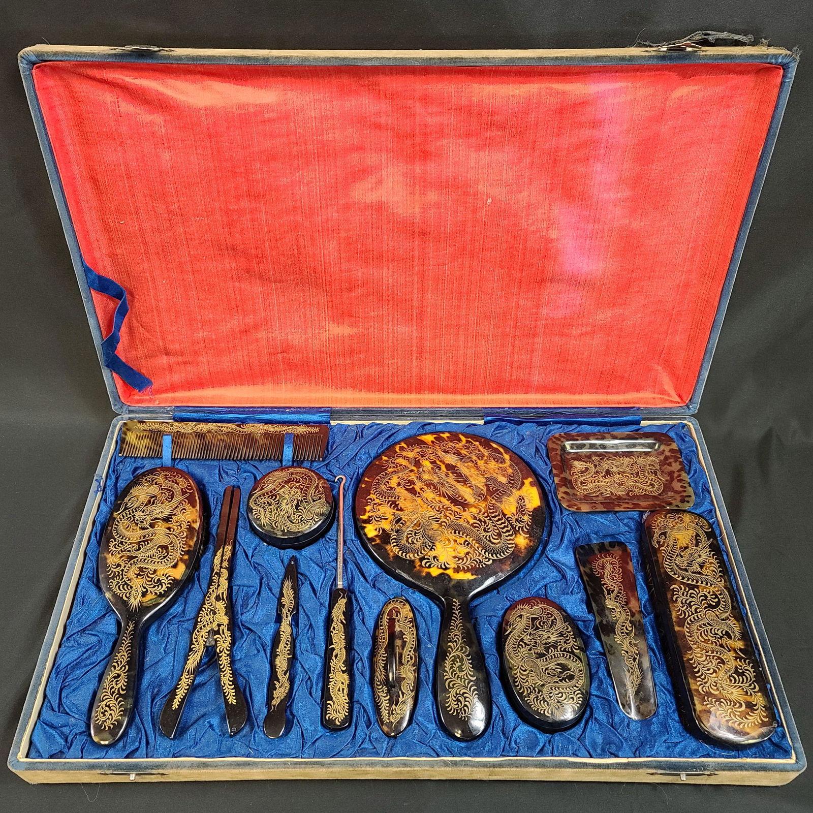 A 12 Piece Chinese Carved Dragon Travel Vanity Set (1 of 15)