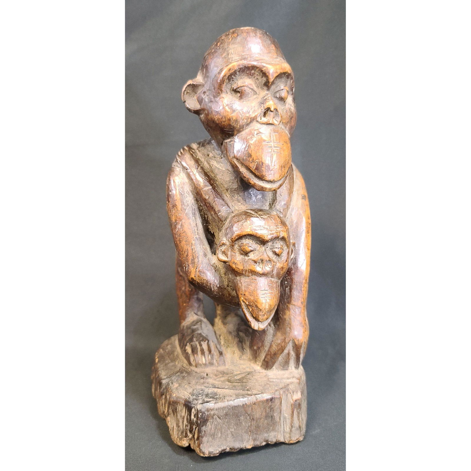 African Bulu Monkey Figure, Cameroon (1 of 20)