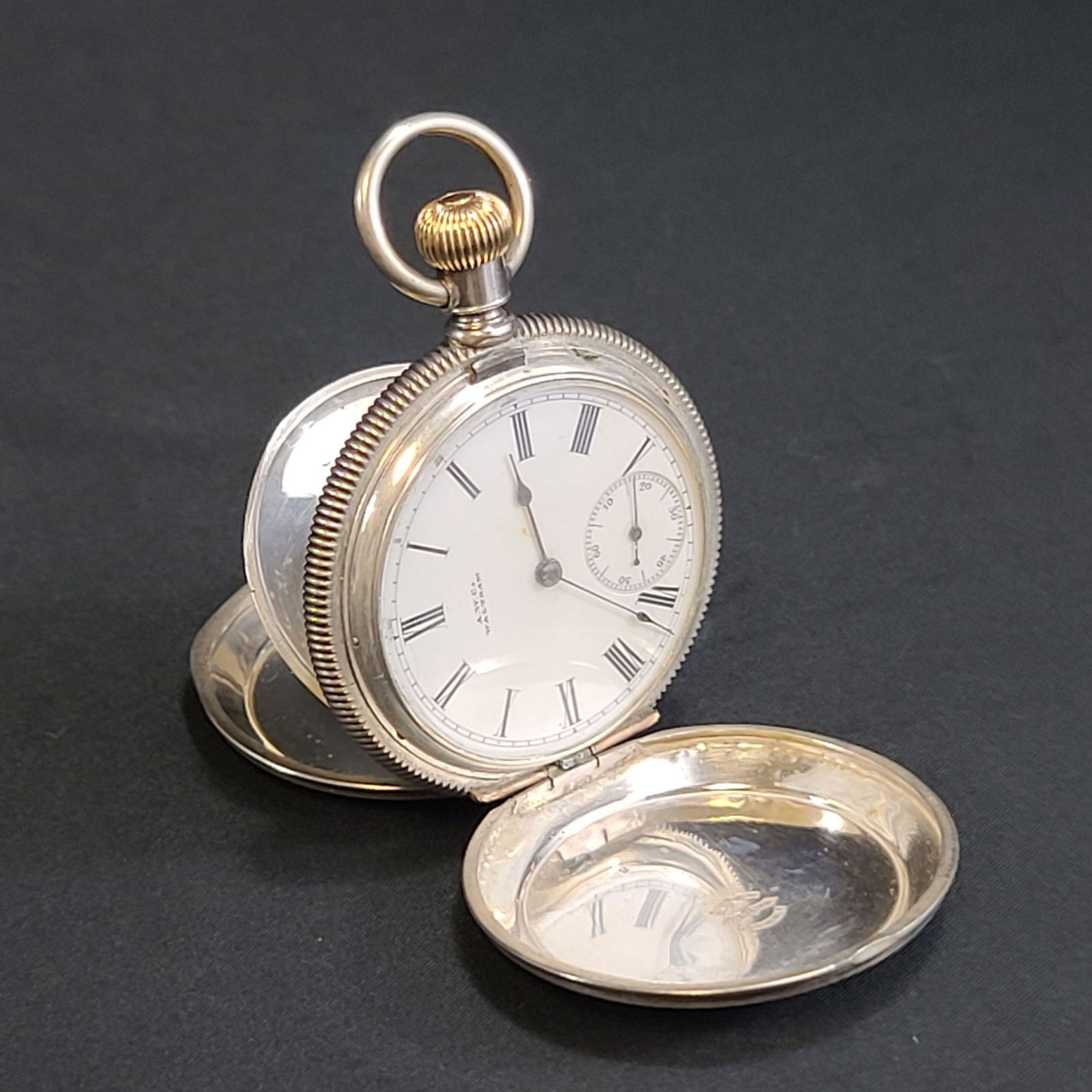 Waltham Coin Silver Pocket Watch Hunting Case (1 of 14)