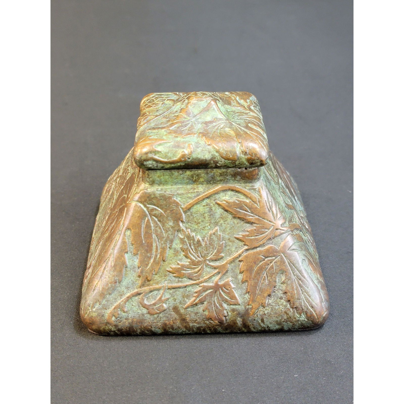 Antique Tiffany Studios Bronze Ink Well Pyramid Shape (1 of 14)