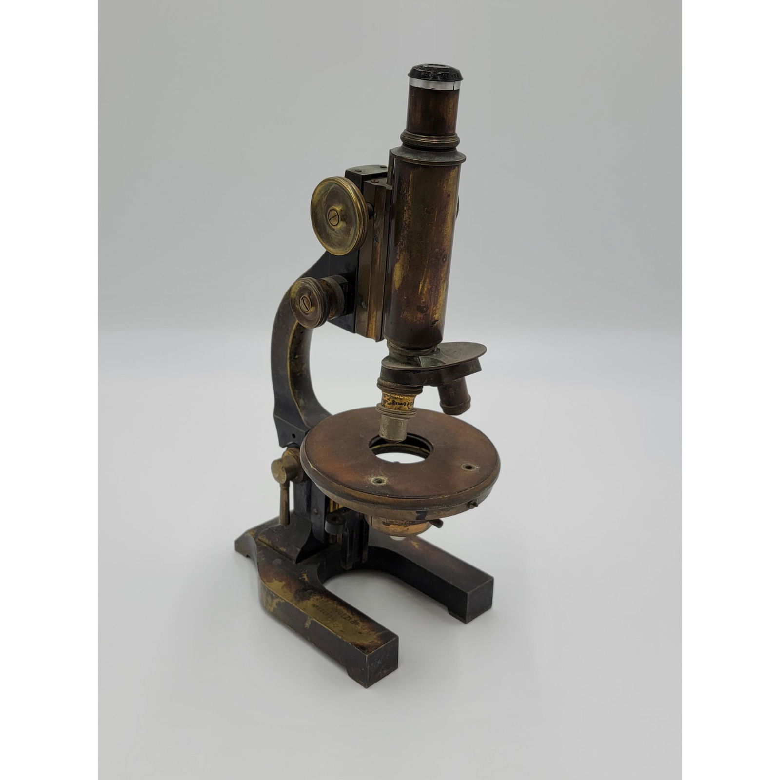 Antique Ernst. Leitz Wetzlar  Microscope No. 121956 (1 of 10)